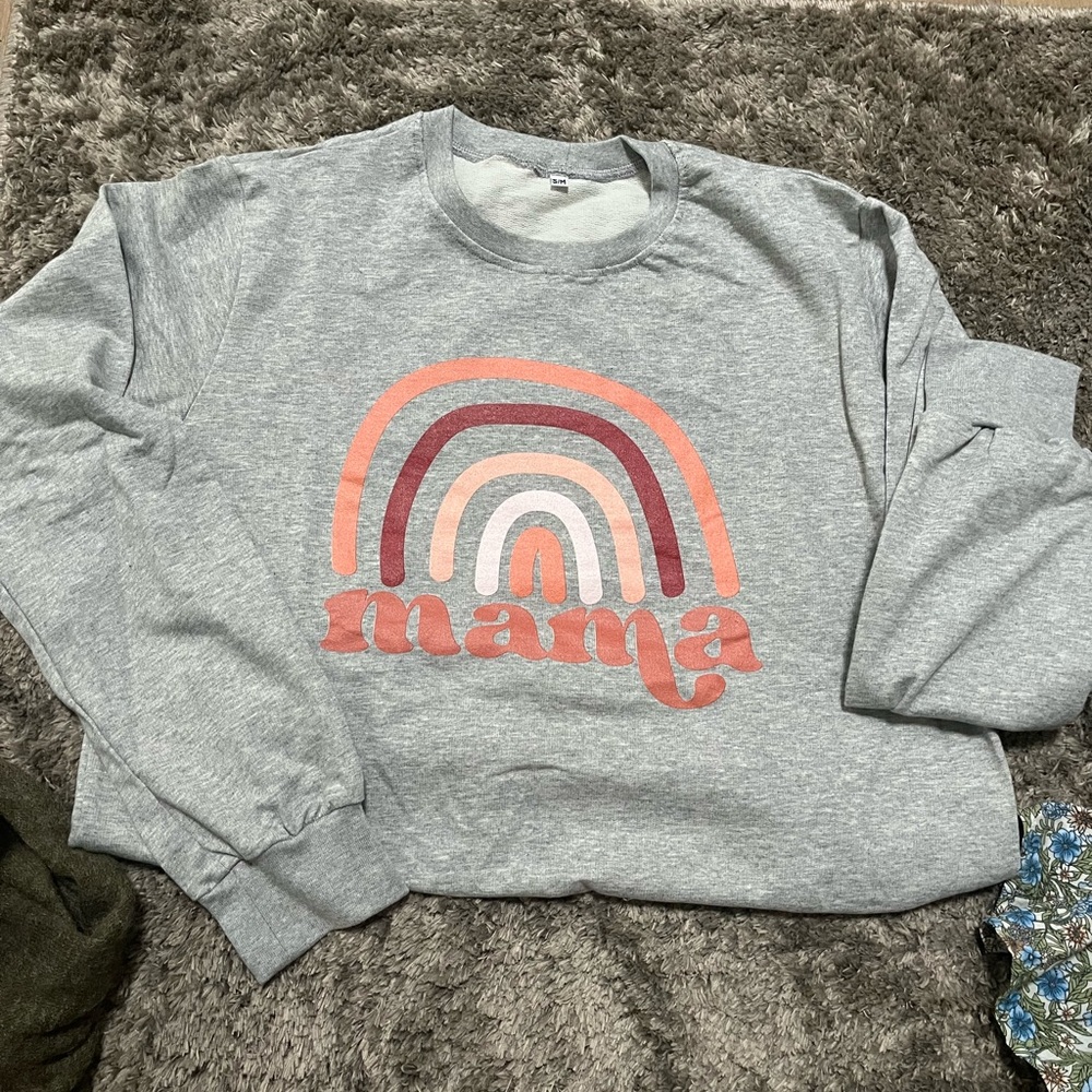 “Mama” Sweatshirt